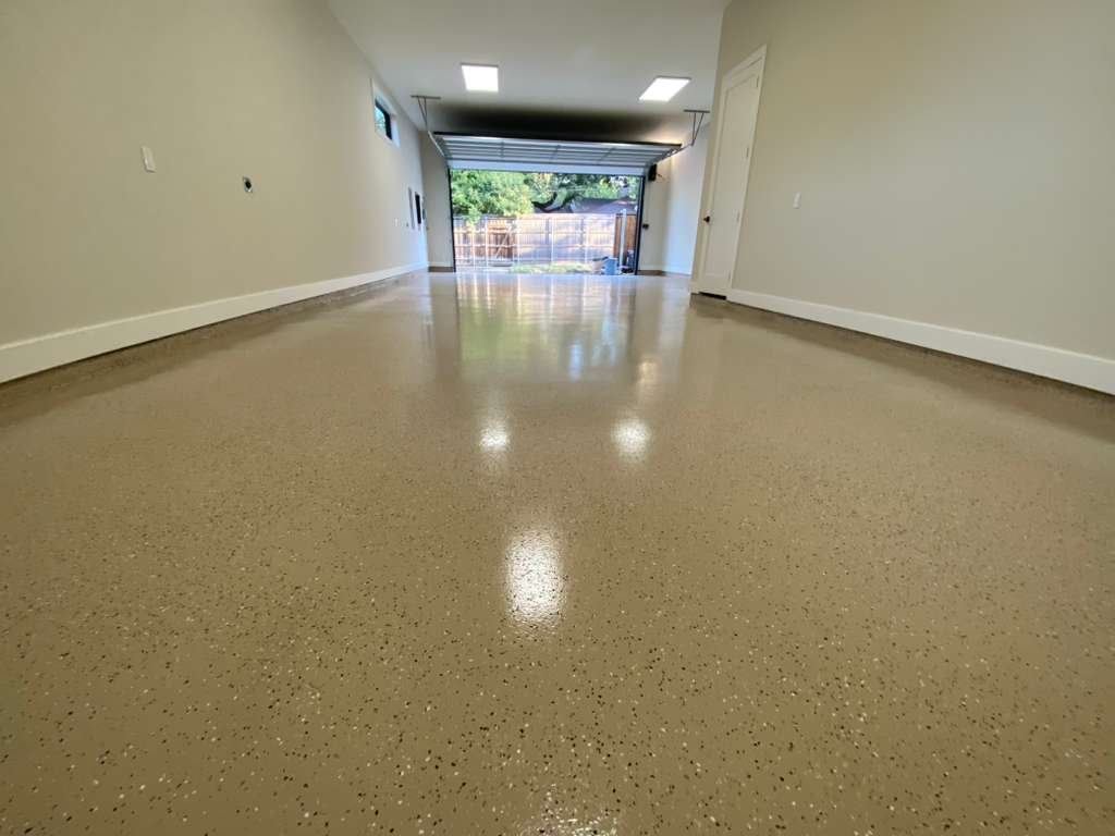Garage floor epoxy beige finish